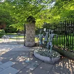 Lejlighed Upgraded & Slick 2bd Heart Of At Christchurch Dublin