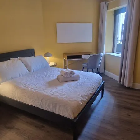Apartman Upgraded & Slick 2bd Heart Of At Christchurch Dublin